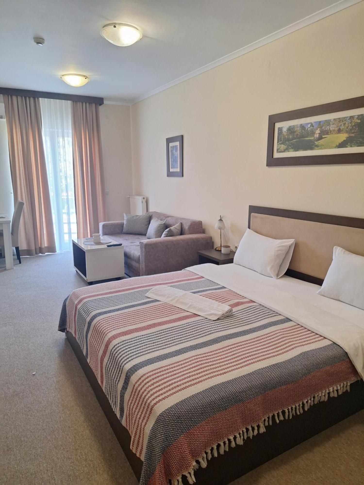 קרגיובאק Garni Hotel Ema מראה חיצוני תמונה