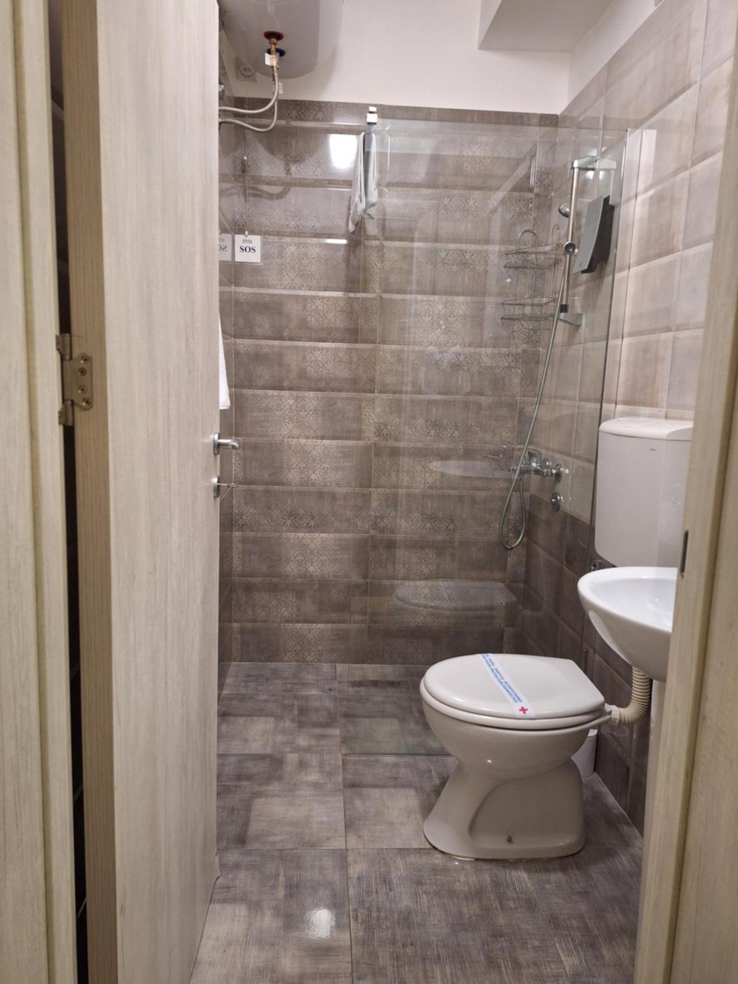 קרגיובאק Garni Hotel Ema מראה חיצוני תמונה