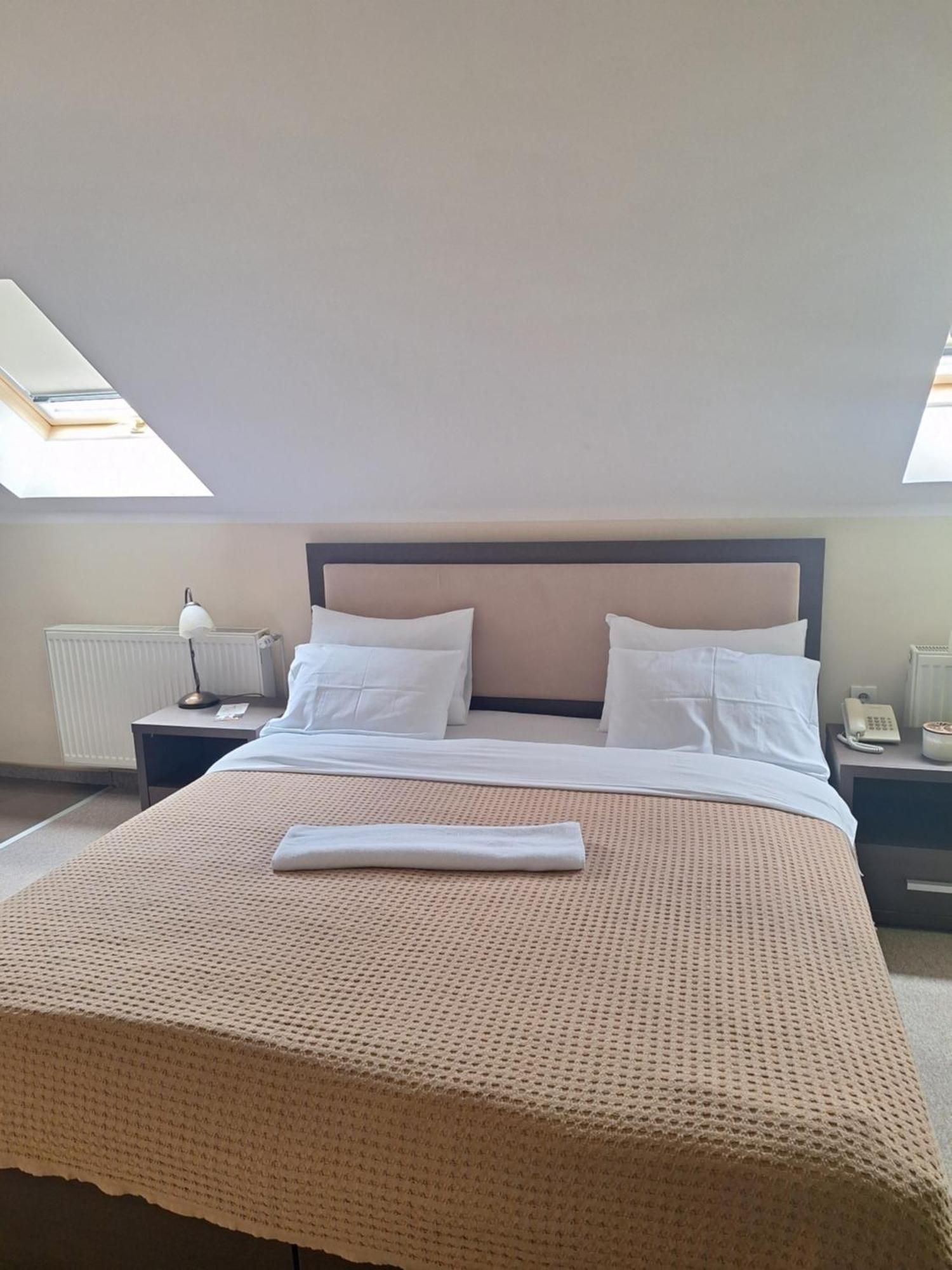 קרגיובאק Garni Hotel Ema מראה חיצוני תמונה