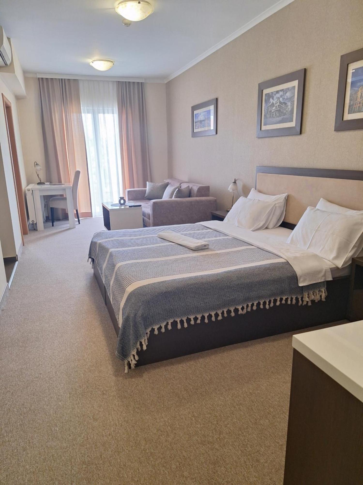 קרגיובאק Garni Hotel Ema מראה חיצוני תמונה