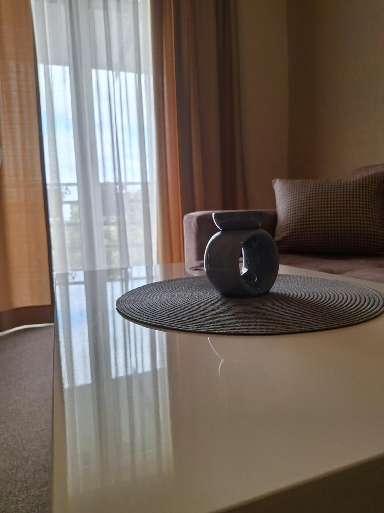 קרגיובאק Garni Hotel Ema מראה חיצוני תמונה