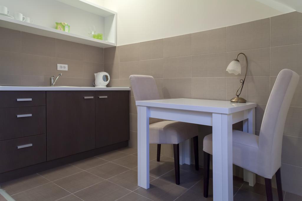 קרגיובאק Garni Hotel Ema מראה חיצוני תמונה
